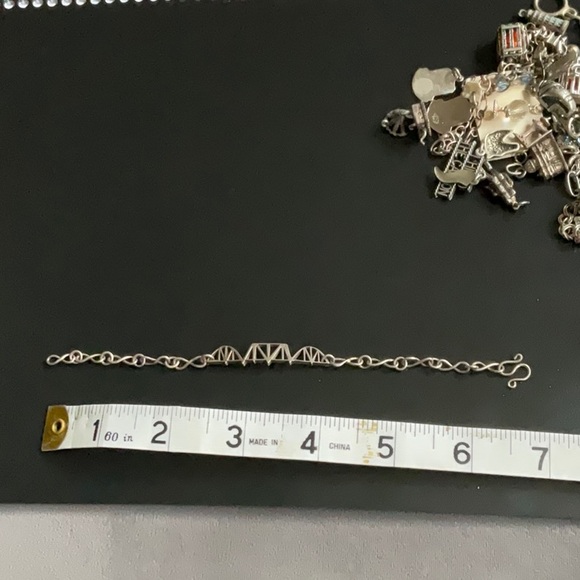 7” Sterling silver Firth Bridge artisan bracelet - Picture 4 of 4